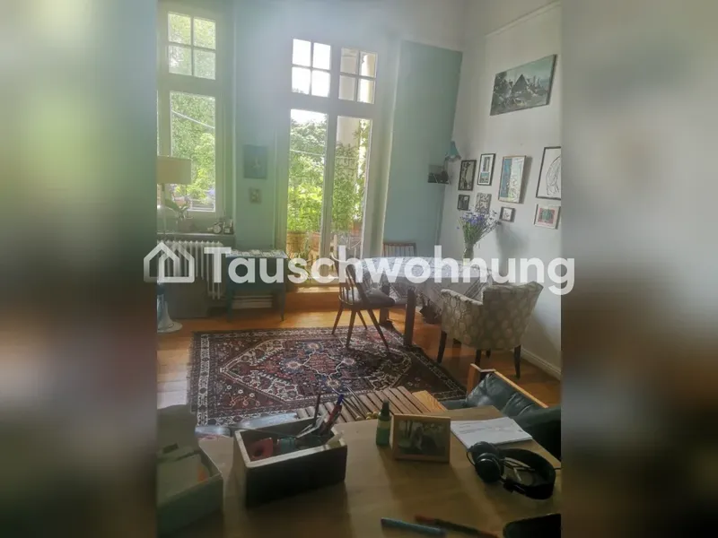 Tauschwohnung: 4-Zimmer-Altbau gegen 2-3-Zimmer mit gr. Küche u. Balkon.. — photo 1